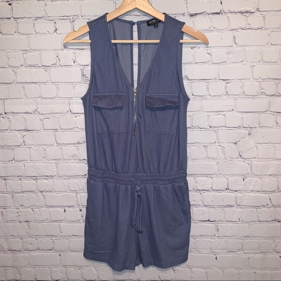 Fashion Nova Romper - Picture 4 of 8